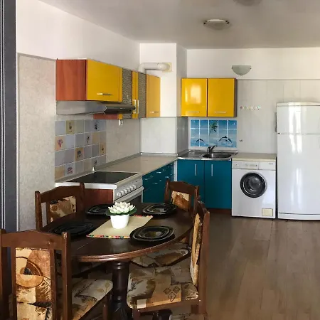 Four Seasons + Apartmán *