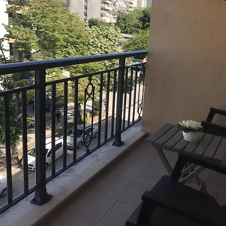 Four Seasons + Апартаменты *